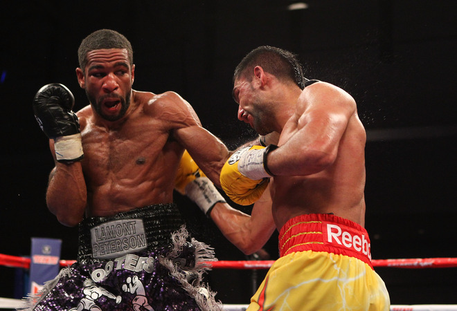 Amir Khan v Lamont Peterson