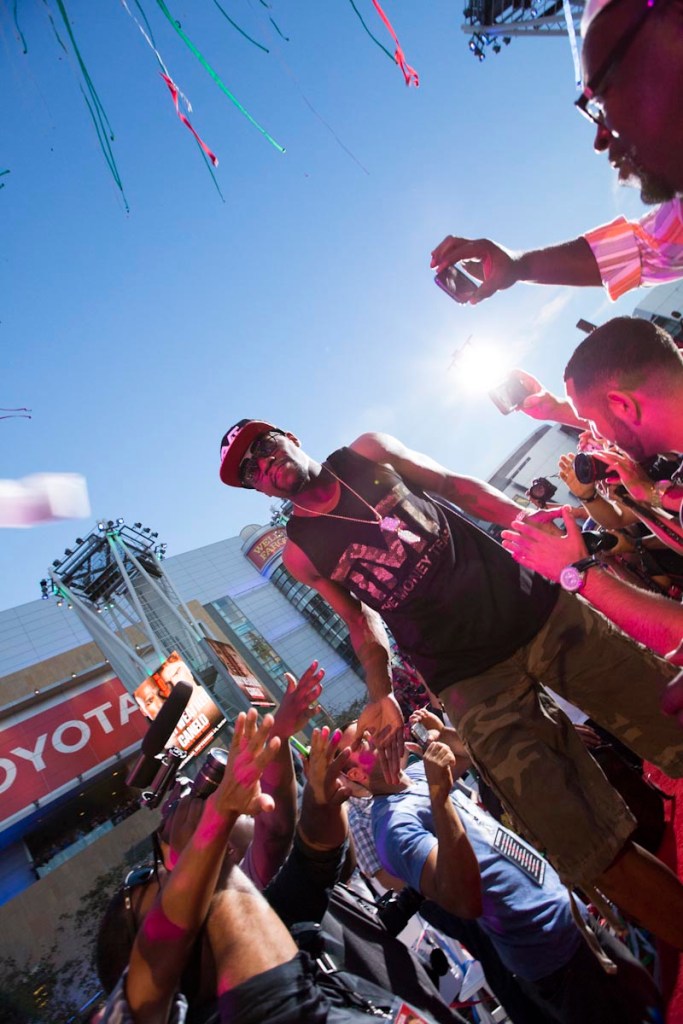 Floyd Mayweather arrives