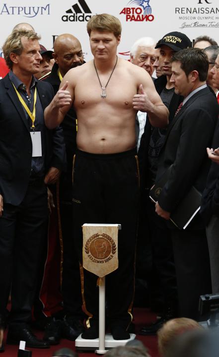Klitschko_Povetkin_weighin1