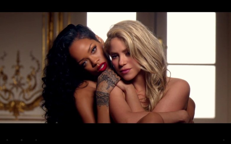 Shakira_Rihanna_love