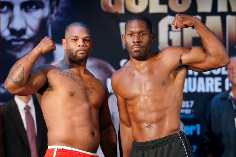 Mike Perez vs Bryant Jennings weigh-in