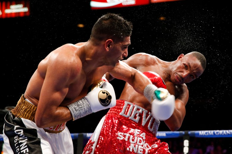 Amir Khan vs Devon Alexander