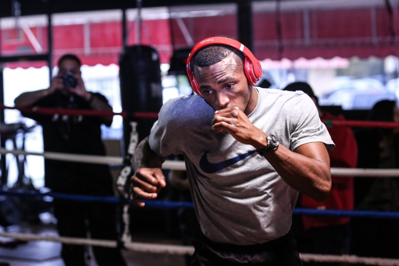 SMITH LARA - MEDIA WORKOUTS-0911