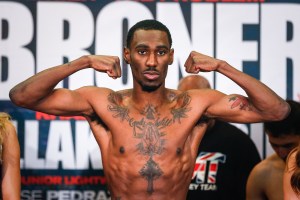 LR_ROBERT EASTER JR-WEIGH IN-0023