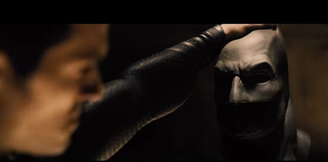 BatmanVSuperman_exclusivesneak