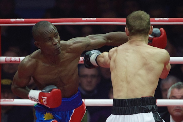 Julius Indongo,Eduard Troyanovsky