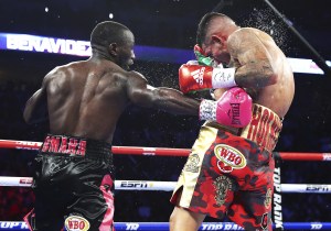 Crawford_Benavidez_bodyshots
